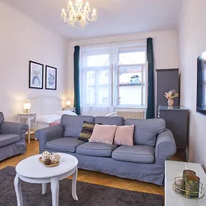 Charles Bridge Premium Residence Aparthotel